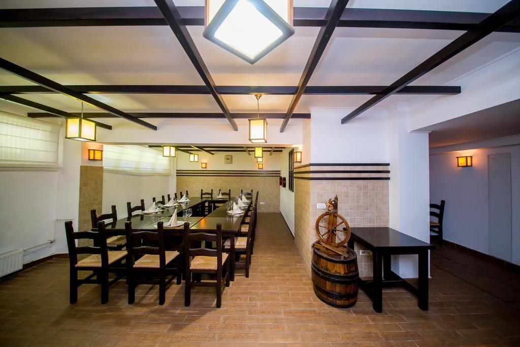 贝斯特韦斯特中心酒店 阿拉德 外观 照片